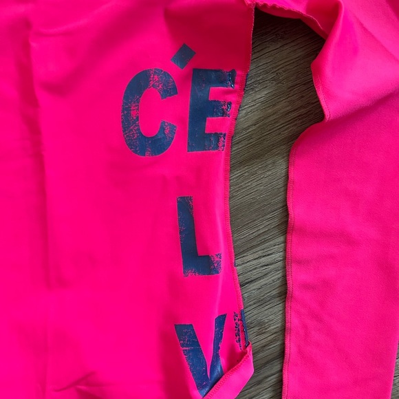 Early 2000’s neon pink long sleeve - Picture 3 of 4